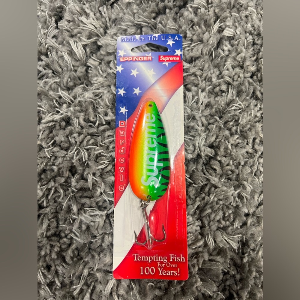 Supreme Green and Orange Fishing Lure